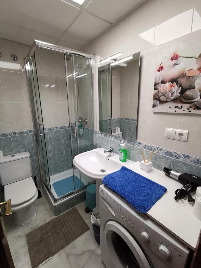 **** Genuar Apartments Malaga Center Eksteriør billede